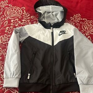 Boys Nike windbreaker